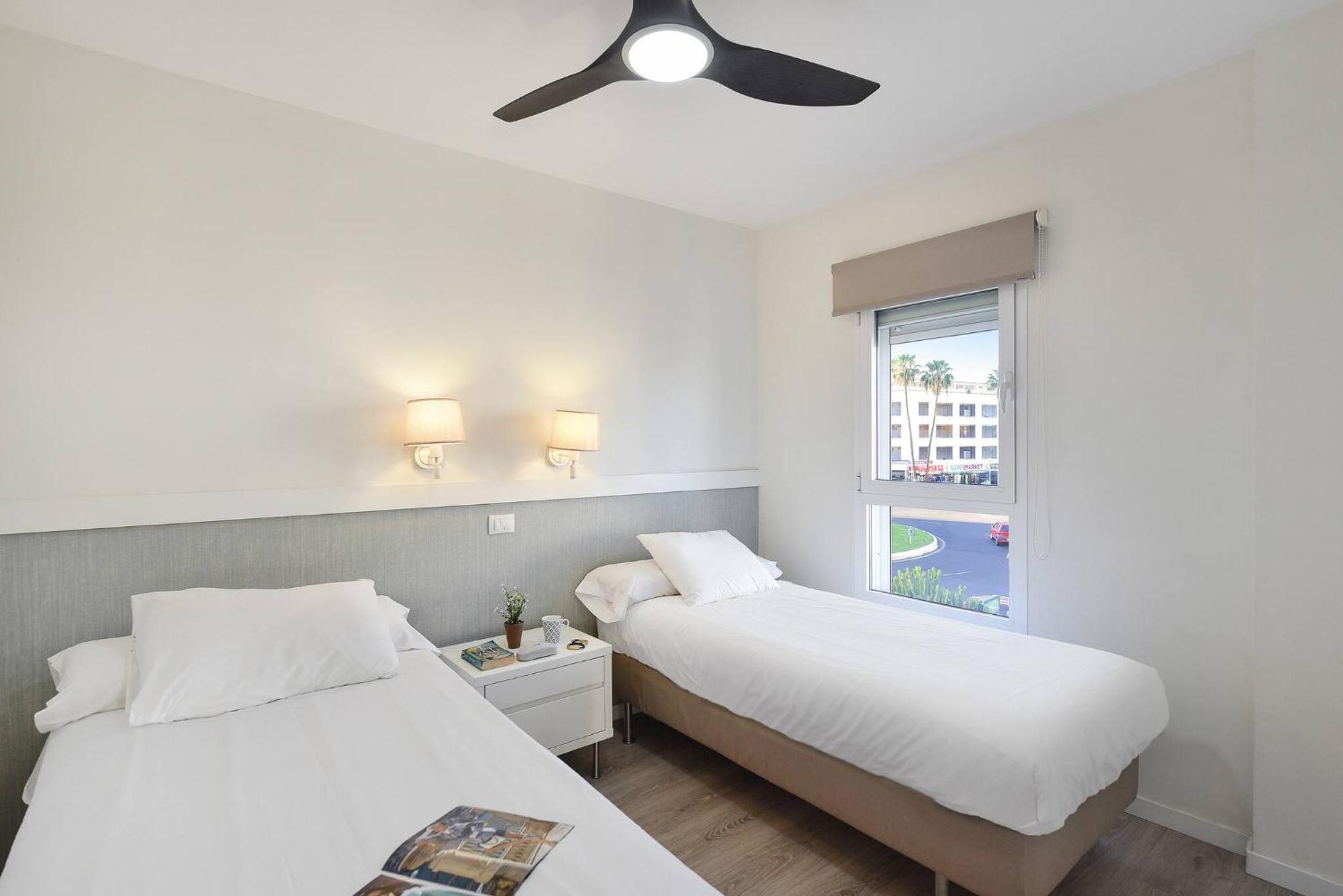 Iguazu Apartment 2 Bedr Плая дел Инглес Екстериор снимка